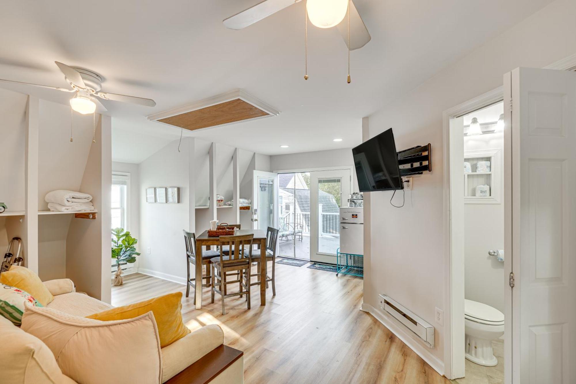 Epic Brunswick Apartment, Deck With Private Hot Tub! Екстер'єр фото
