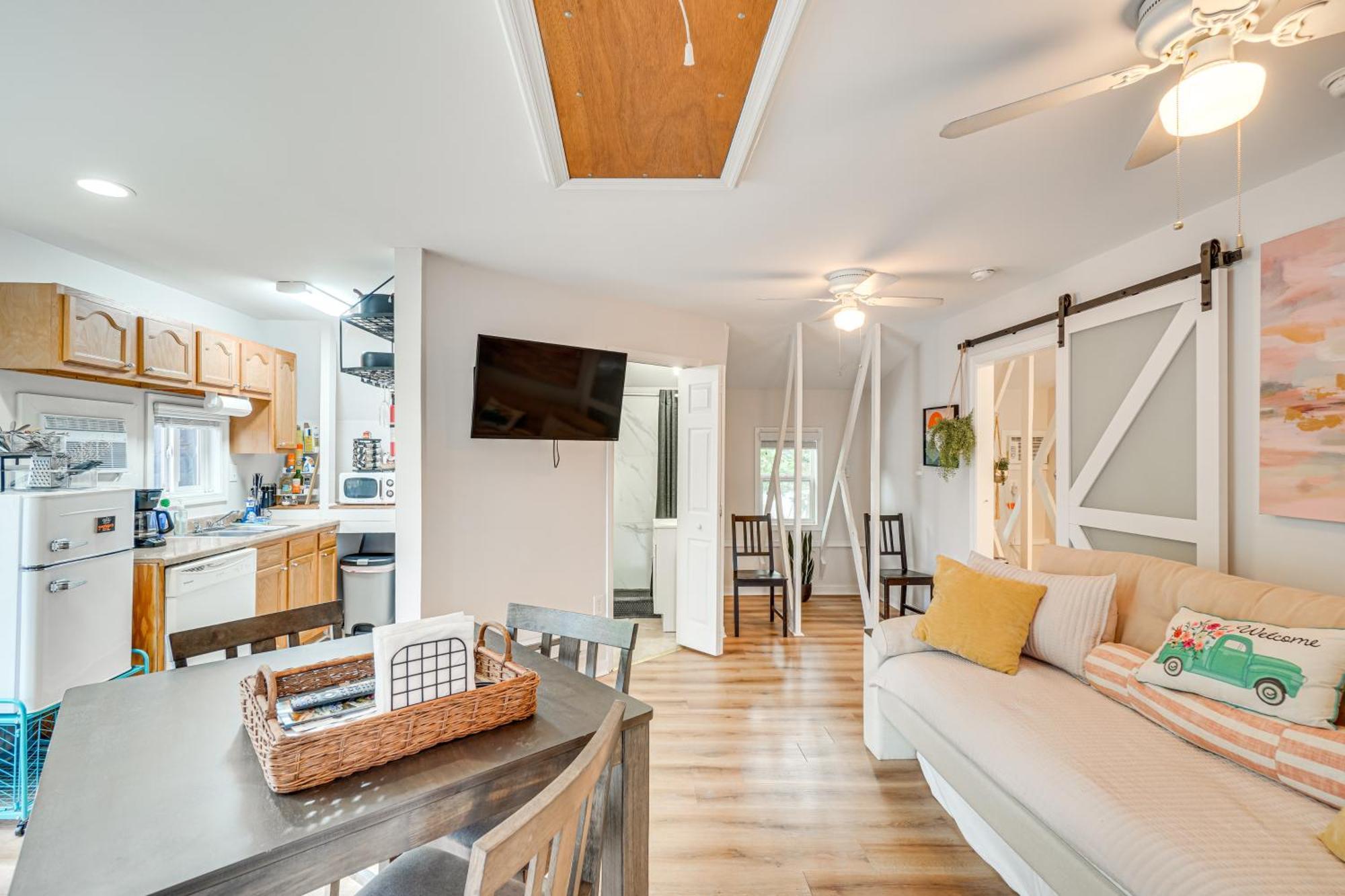 Epic Brunswick Apartment, Deck With Private Hot Tub! Екстер'єр фото