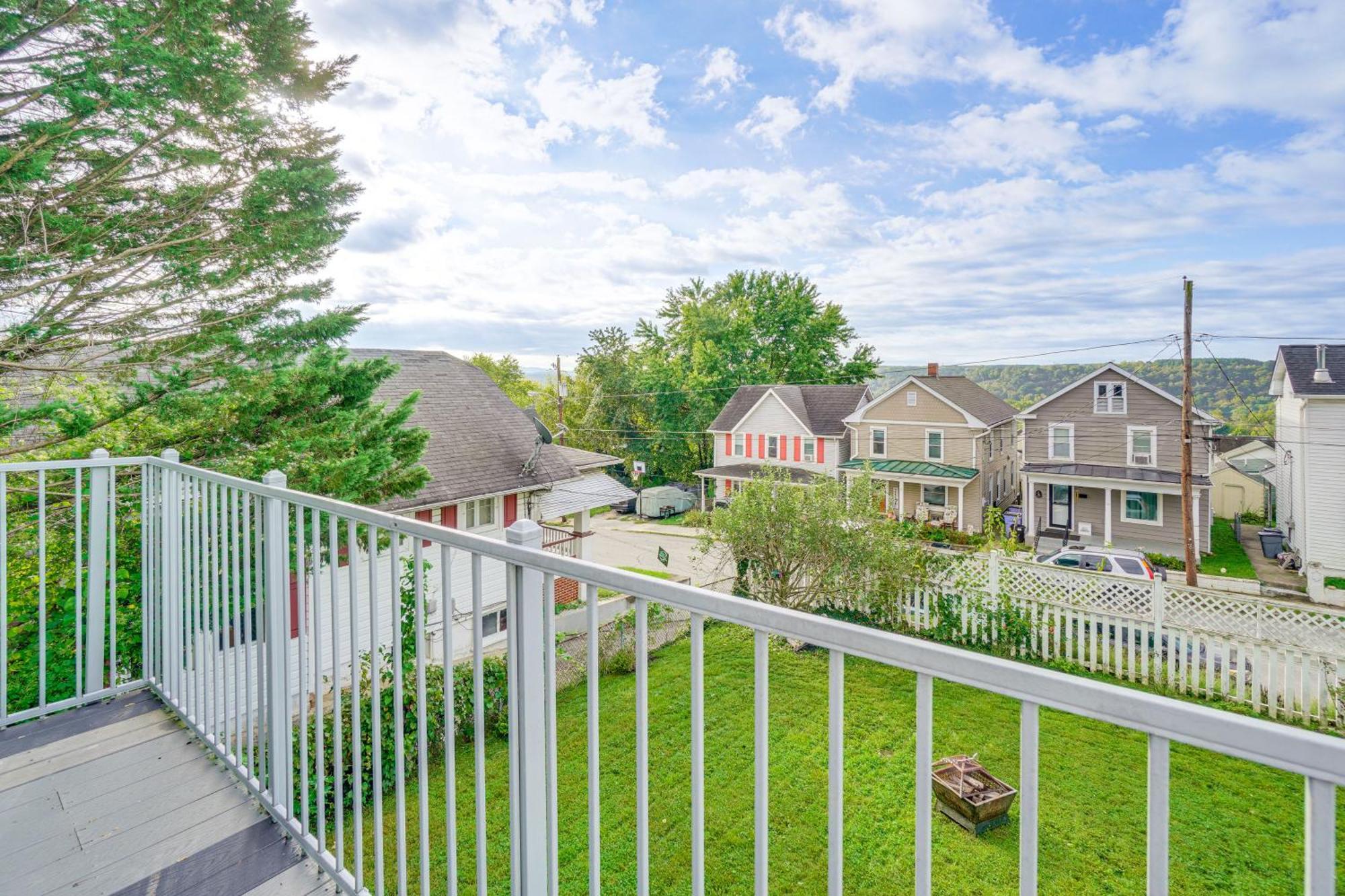 Epic Brunswick Apartment, Deck With Private Hot Tub! Екстер'єр фото