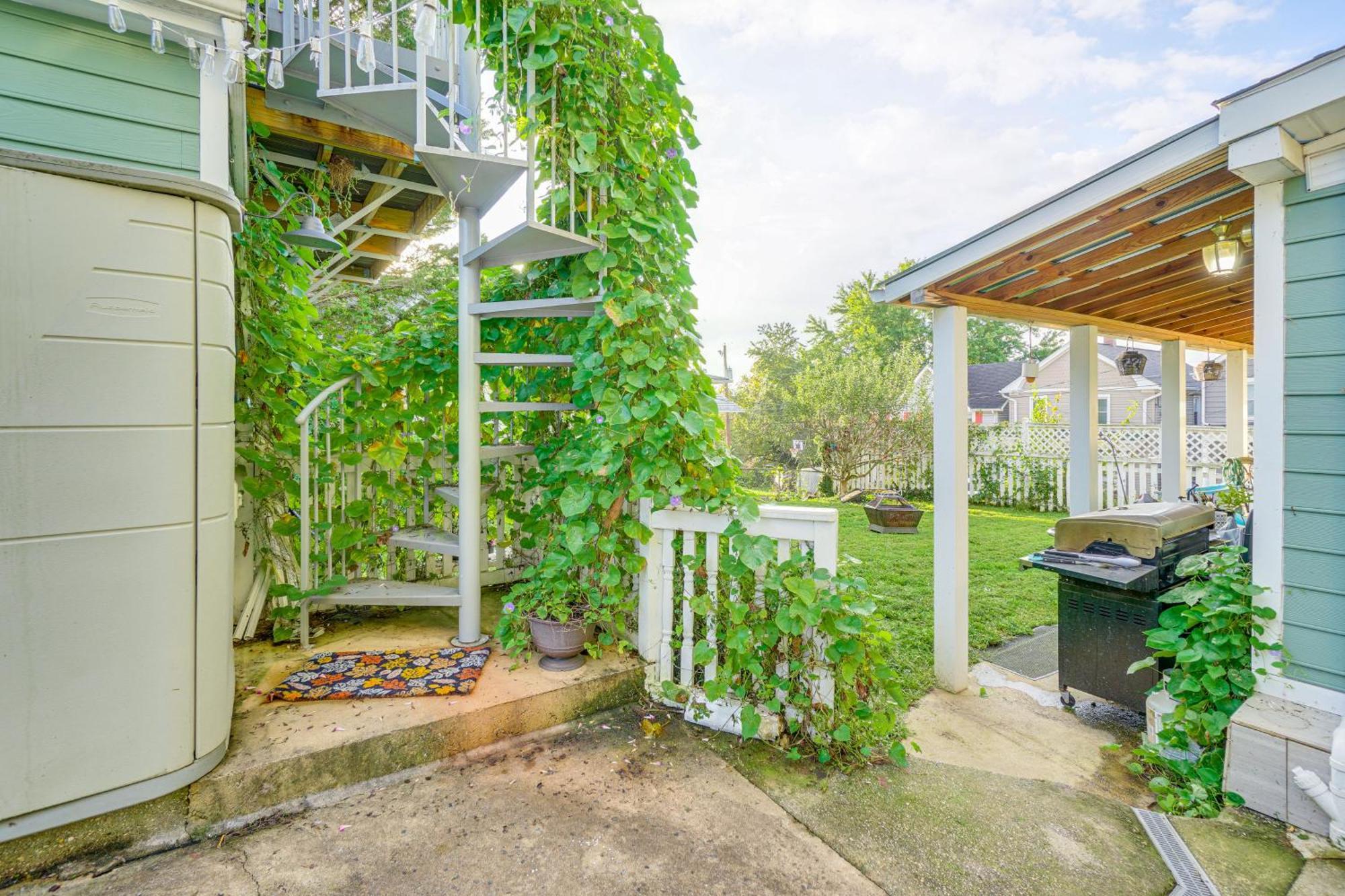 Epic Brunswick Apartment, Deck With Private Hot Tub! Екстер'єр фото
